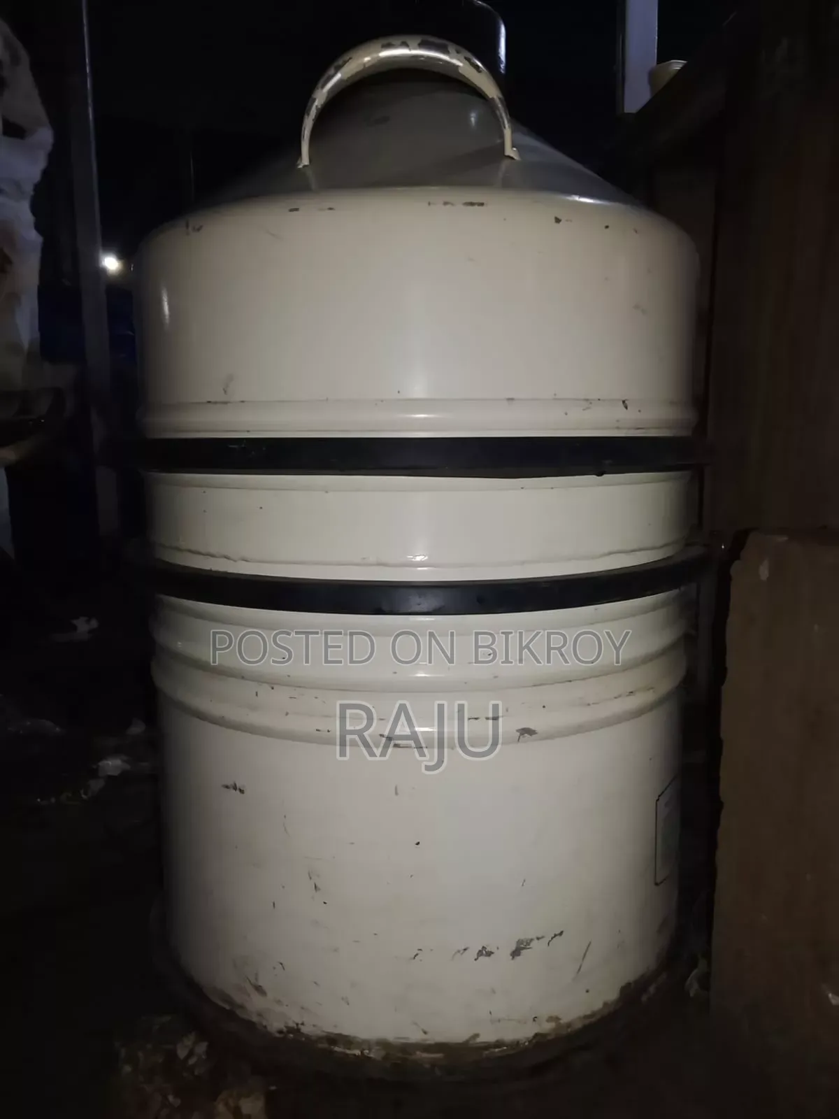 Smoke biscuit shop for sale