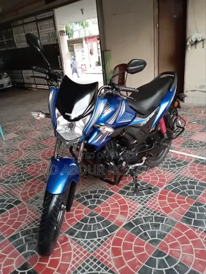 Honda CB 2022 Blue