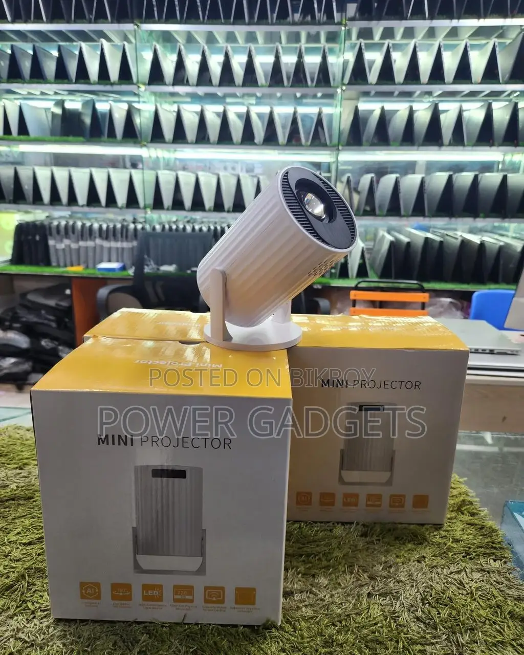 P80 মিনি এইচডি প্রজেক্টর