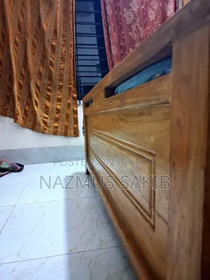৪/৭+ ফিট এর একটি খাট জাজিমসহ