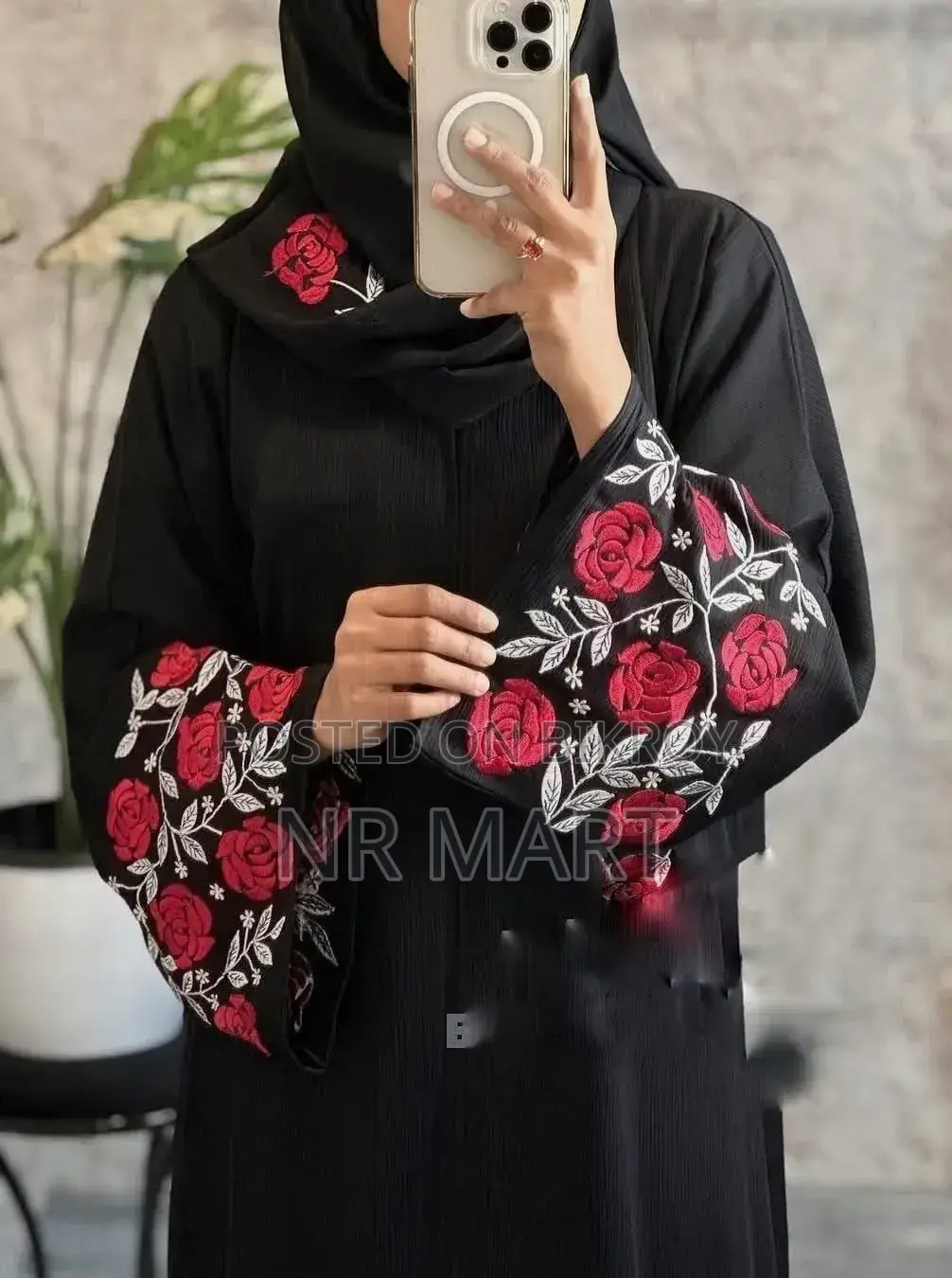 Abaya in Jara (Zoom Fabric)