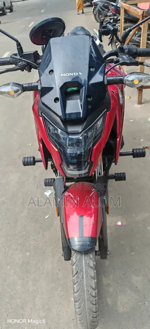 Honda X-Blade 160 2021 Red