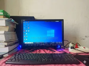Desktop Computer 8GB Intel SSD 128GB