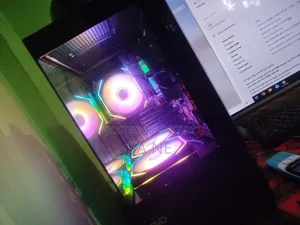 Desktop Computer Asus 4GB Intel Core i3 SSD 256GB