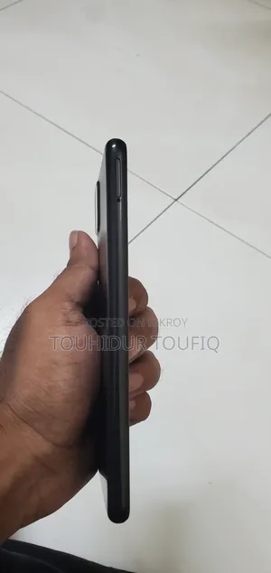 স্যামসাং গ্যালাক্সি এ১২ ৬৪ জিবি ব্ল্যাক