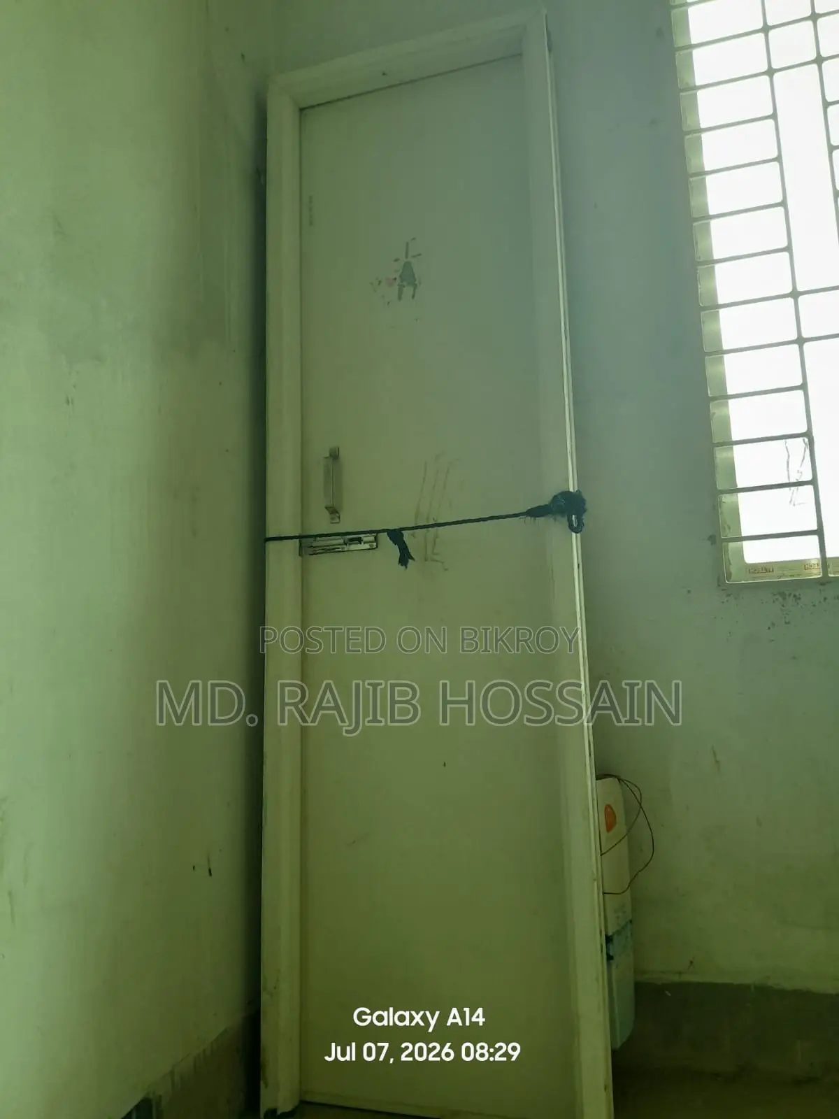 পিভিসি প্লাস্টিক দরজা বিক্রির জন্য