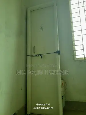 পিভিসি প্লাস্টিক দরজা বিক্রির জন্য