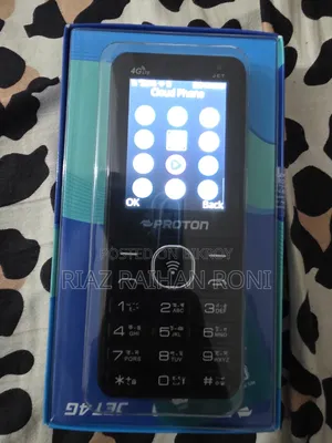 New Proton 8 GB Black