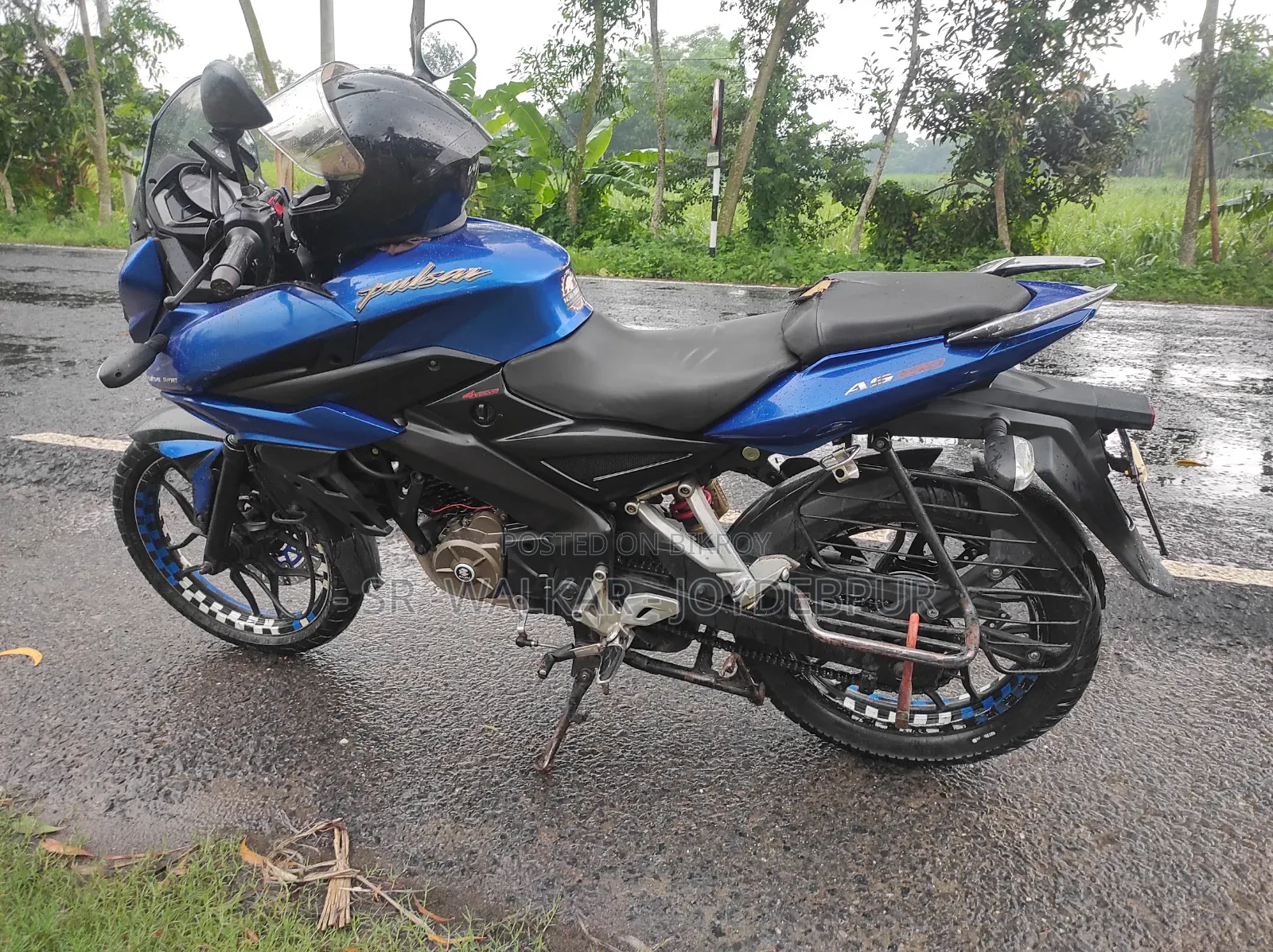 Bajaj Pulsar N150 2016 Blue