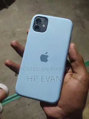 অ্যাপল আইফোন ১১ ৬৪ জিবি কালো
