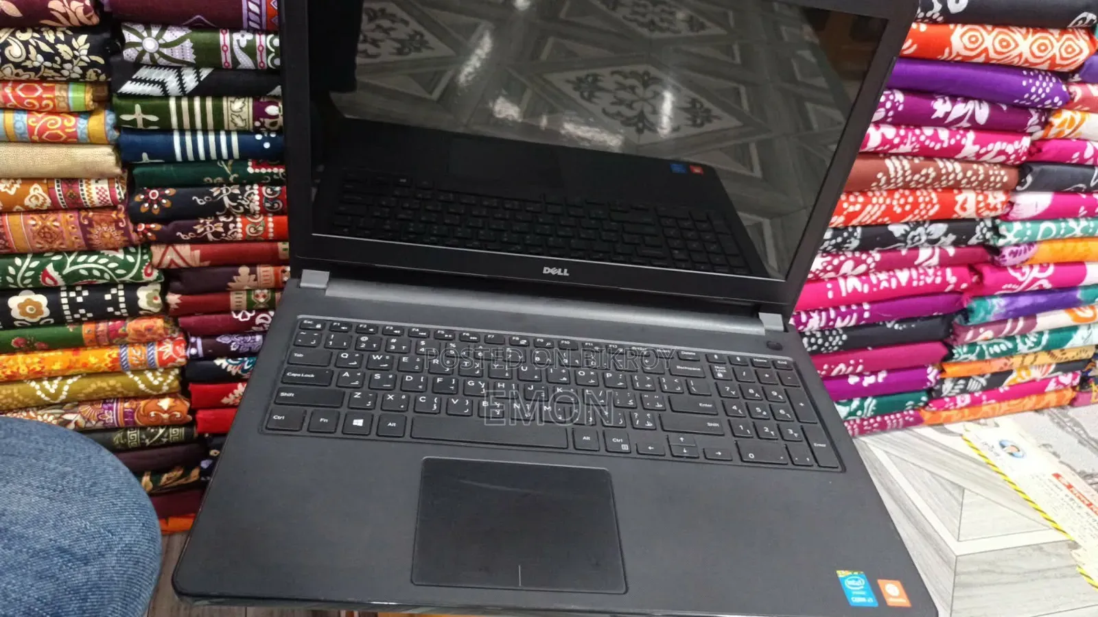 Laptop Dell Inspiron 11 3000 4GB Intel Core i3 HDD 512GB