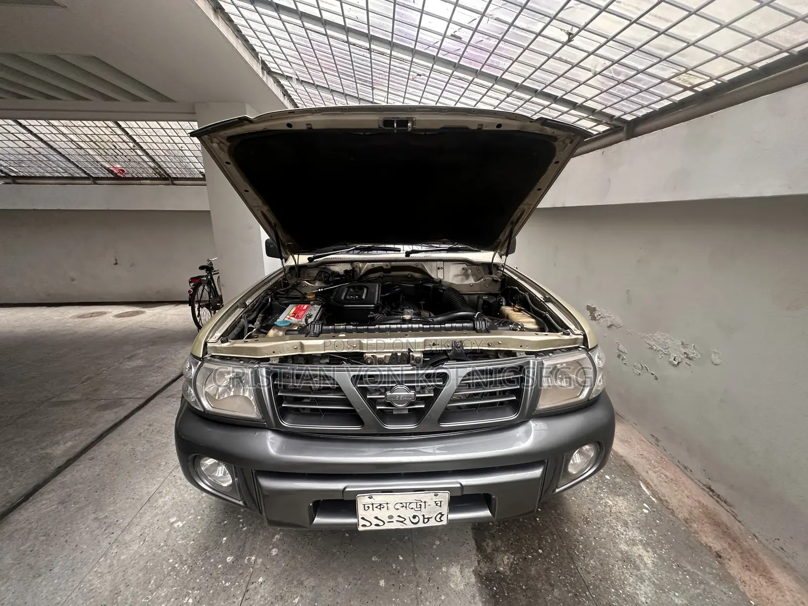Nissan Patrol 1997 Gold