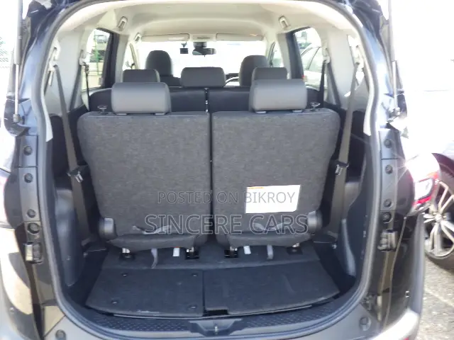 Toyota Sienta 2021 Black