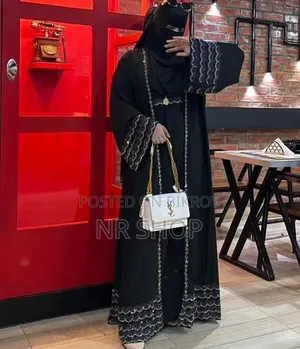Abaya E Ramisha