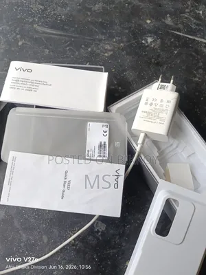 Vivo V27e 256 GB Black