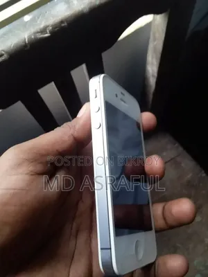 Apple iPhone 4s 16 GB White