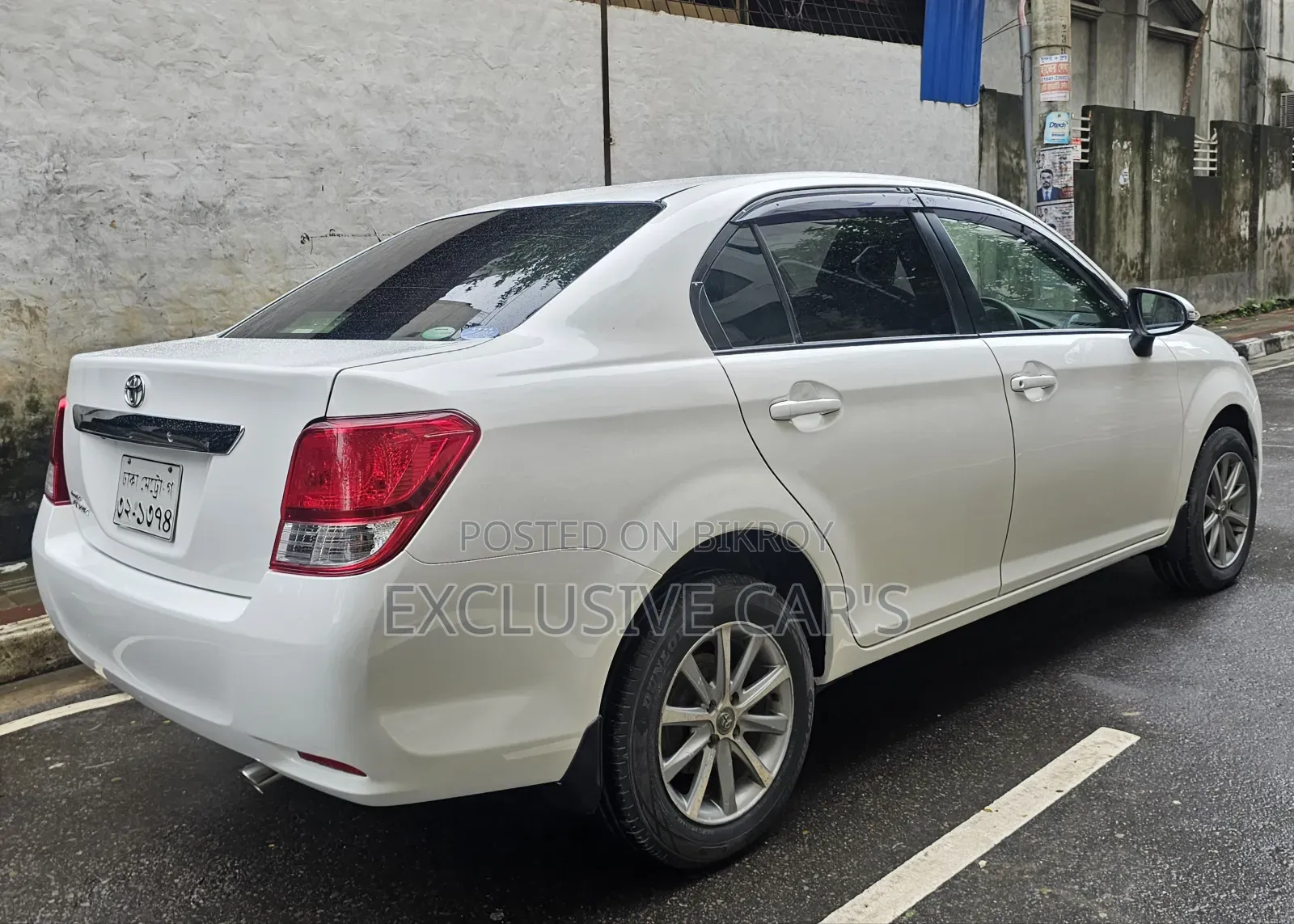 Toyota Axio 2013 White