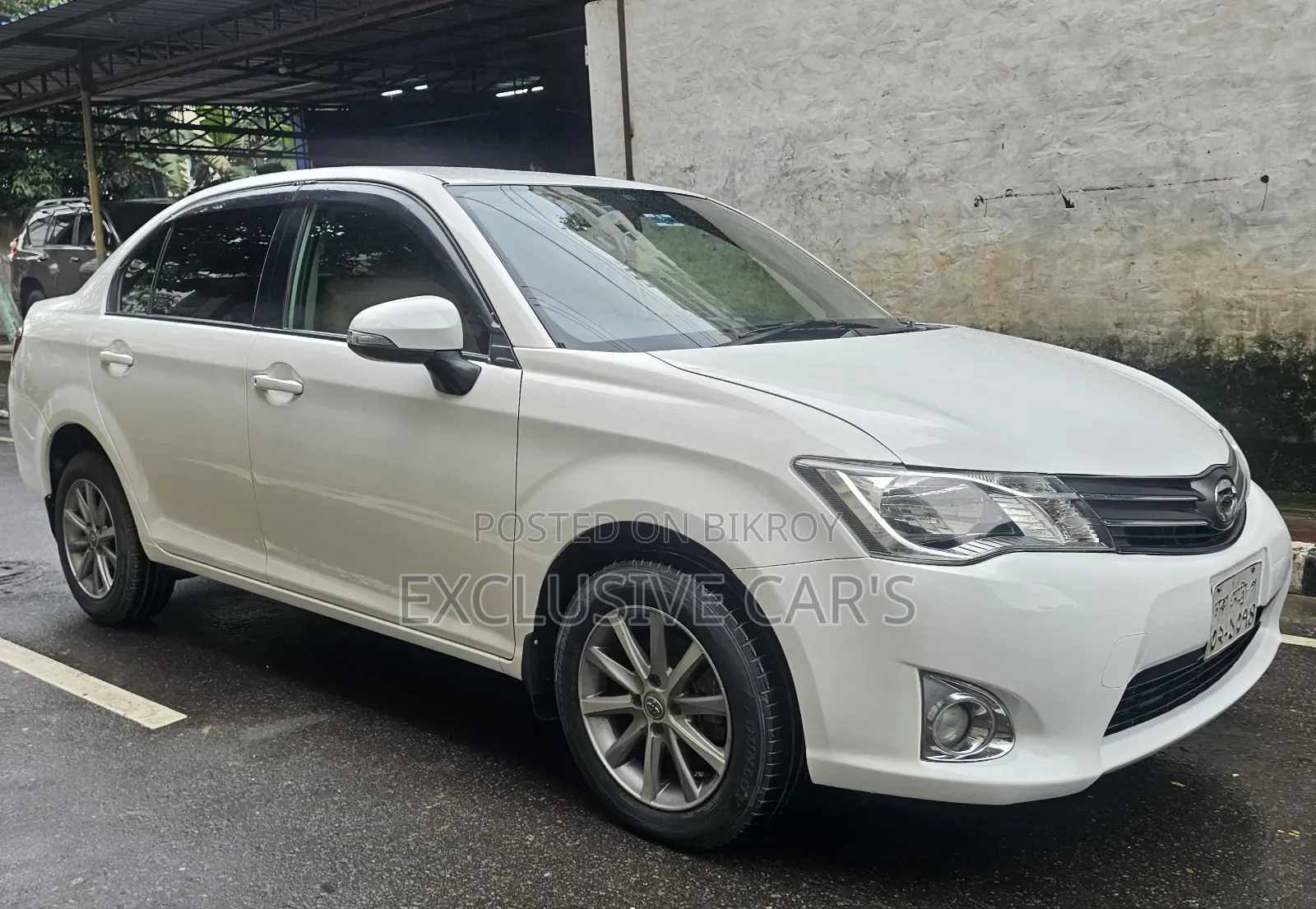 Toyota Axio 2013 White