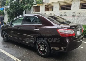 Toyota Premio 2010 Maroon