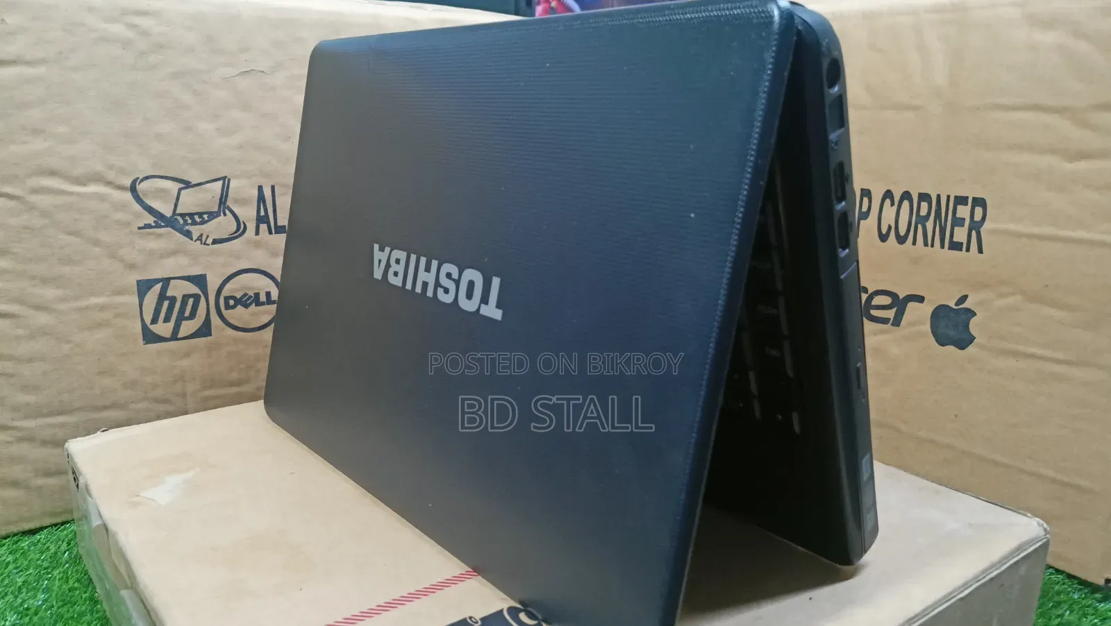 Laptop Toshiba 4GB Intel HDD 320GB