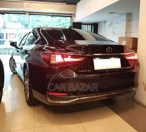 New Lexus ES 300h Ultra Luxury 2021 Black