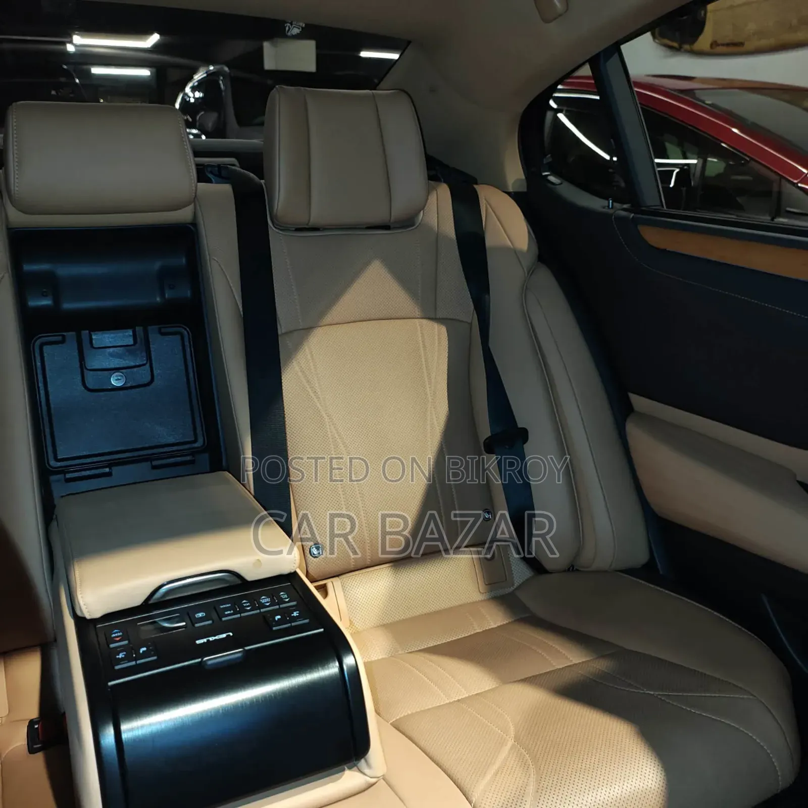 New Lexus ES 300h Ultra Luxury 2021 Black
