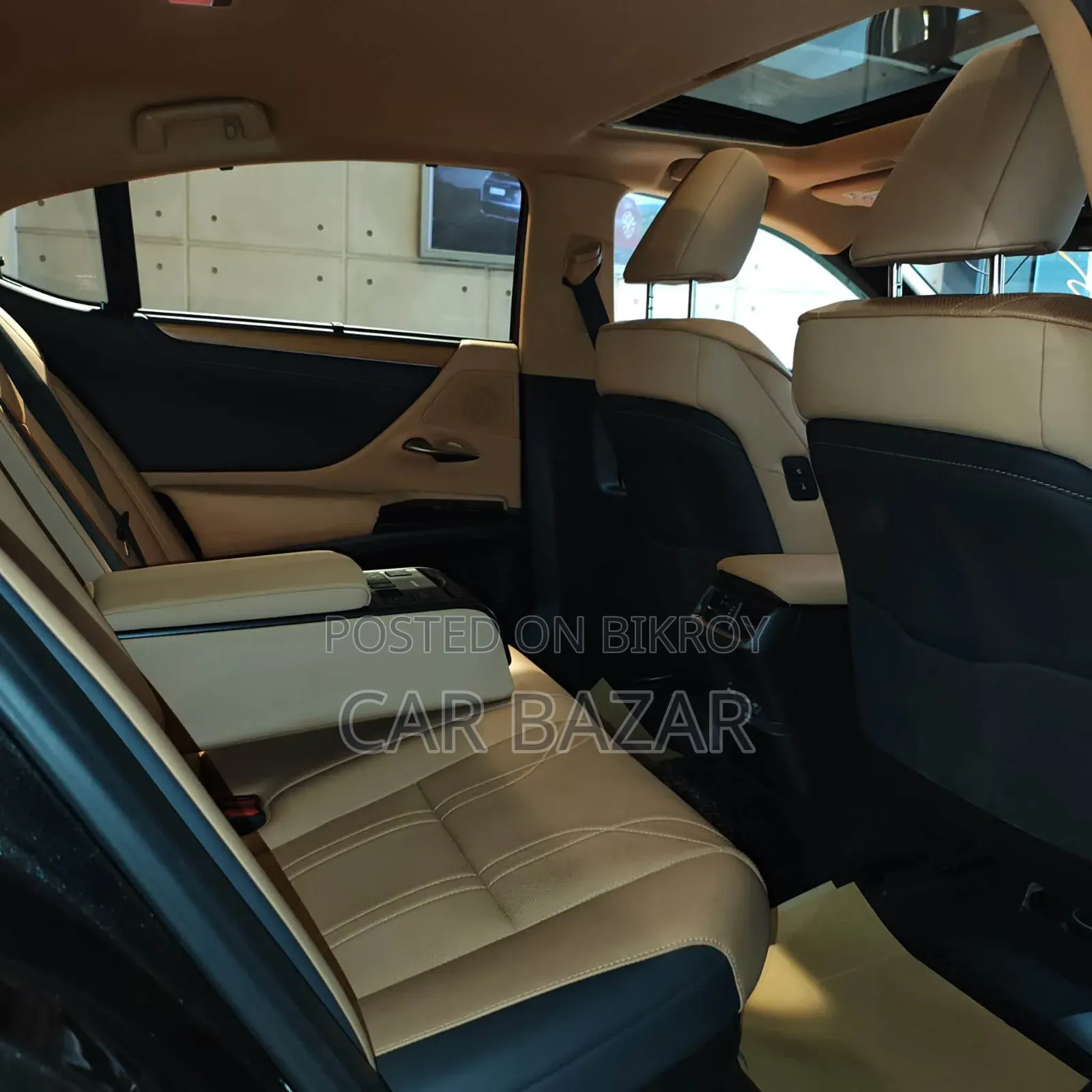 New Lexus ES 300h Ultra Luxury 2021 Black