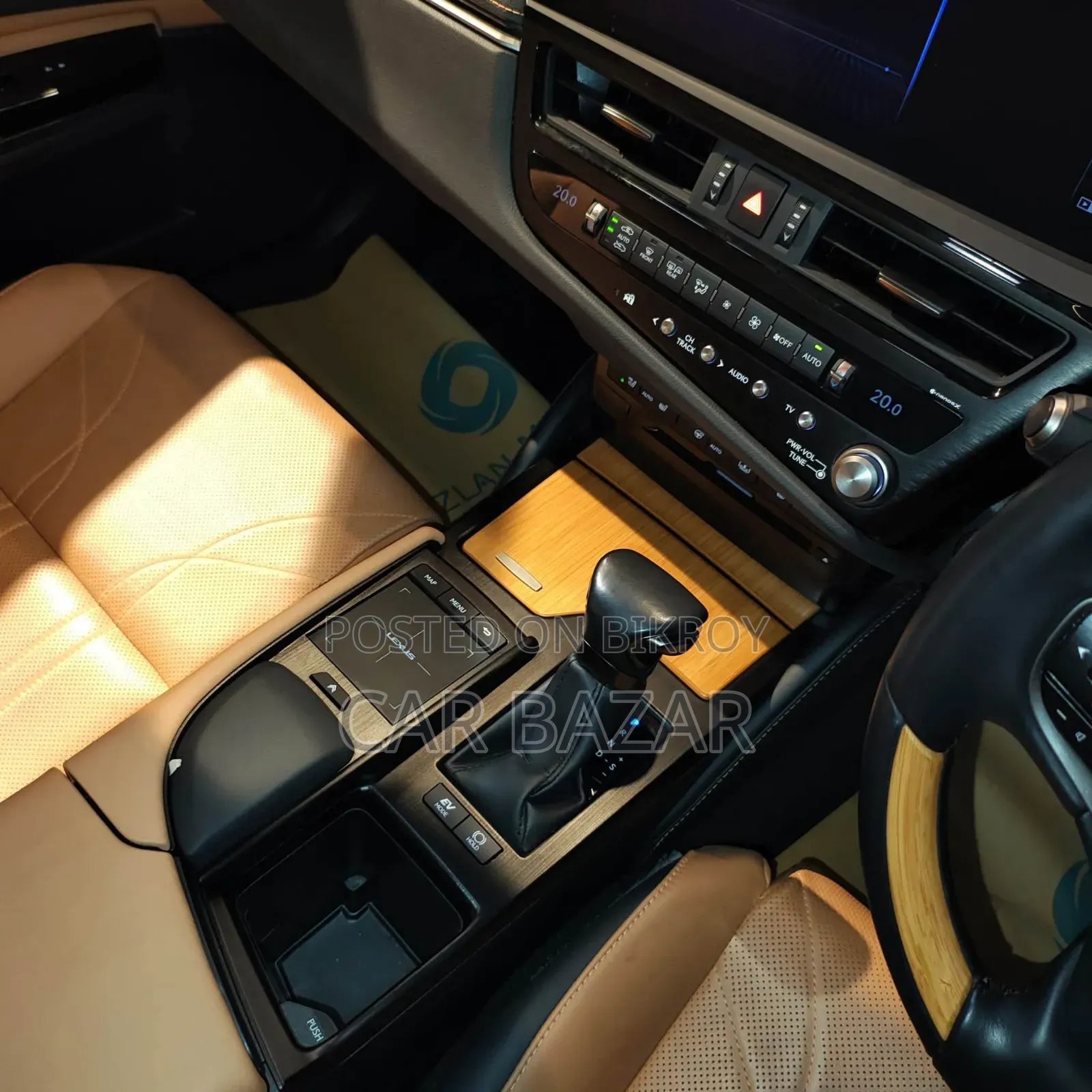 New Lexus ES 300h Ultra Luxury 2021 Black