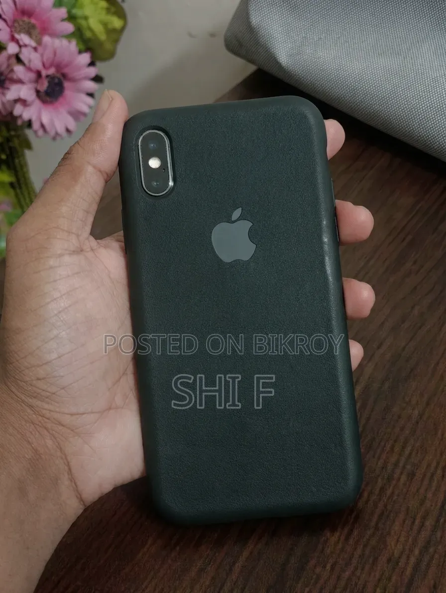 Apple iPhone X 64 GB Black