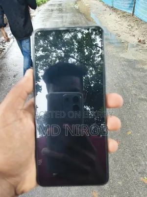 Vivo iQOO Z10x 128 GB Black