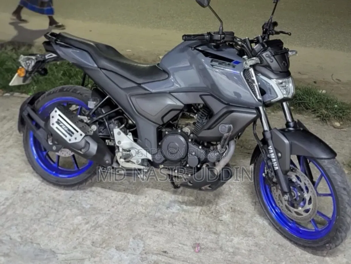 Yamaha FZ 2025