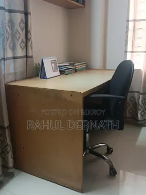 কম্পিউটার/পড়ার/অফিস টেবিল