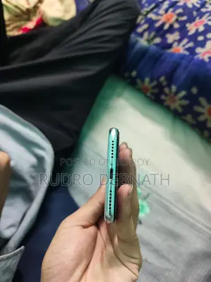 নতুন অ্যাপল আইফোন এক্স ৬৪ জিবি হোয়াইট