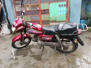 Runner AD 80S Alloy 2019 Red