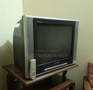 29'' Walton Box TV