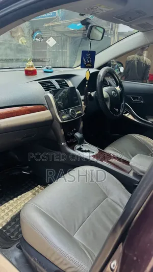টয়োটা অ্যালিওন ২০১৩ মেরুন