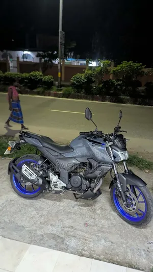 Yamaha FZ 2025