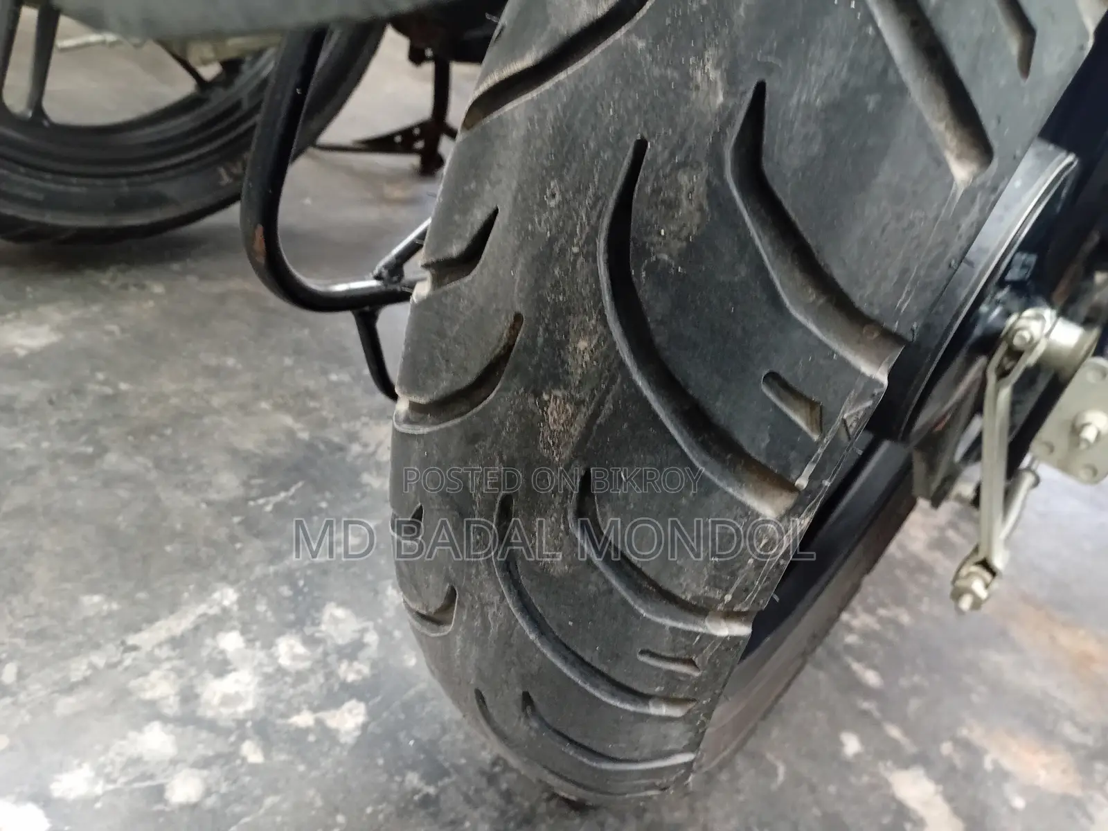 সুজুকি জিক্সার মনোটোন ২০২৫ ব্ল্যাক