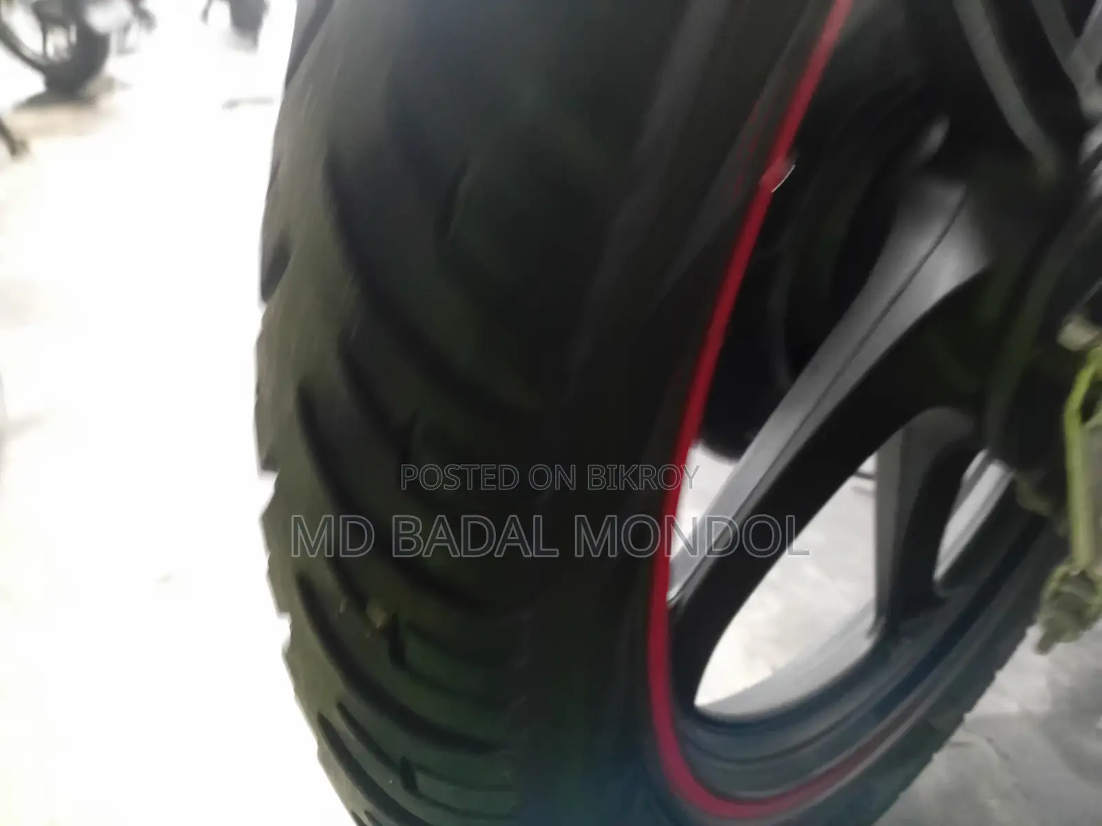 Hero HF Deluxe 2025 Black