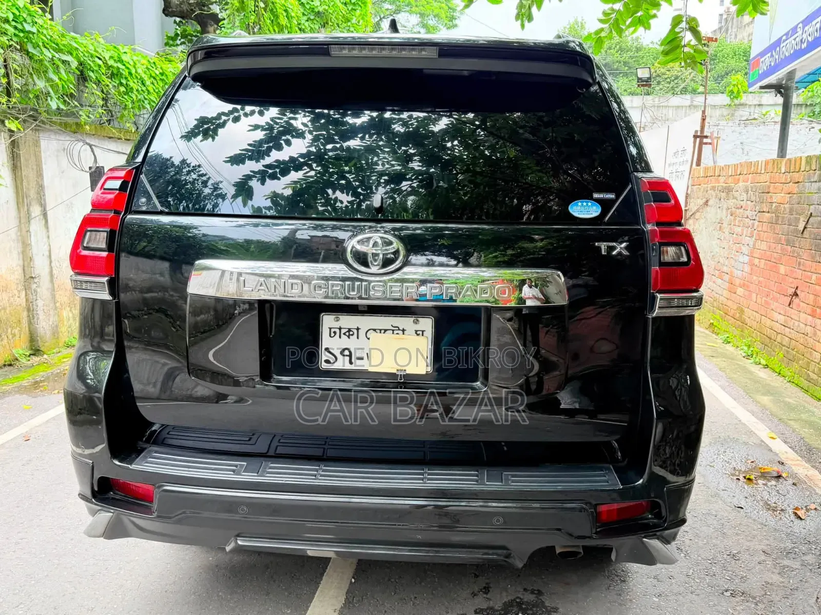 Toyota Land Cruiser Prado 2.7 2017 Black