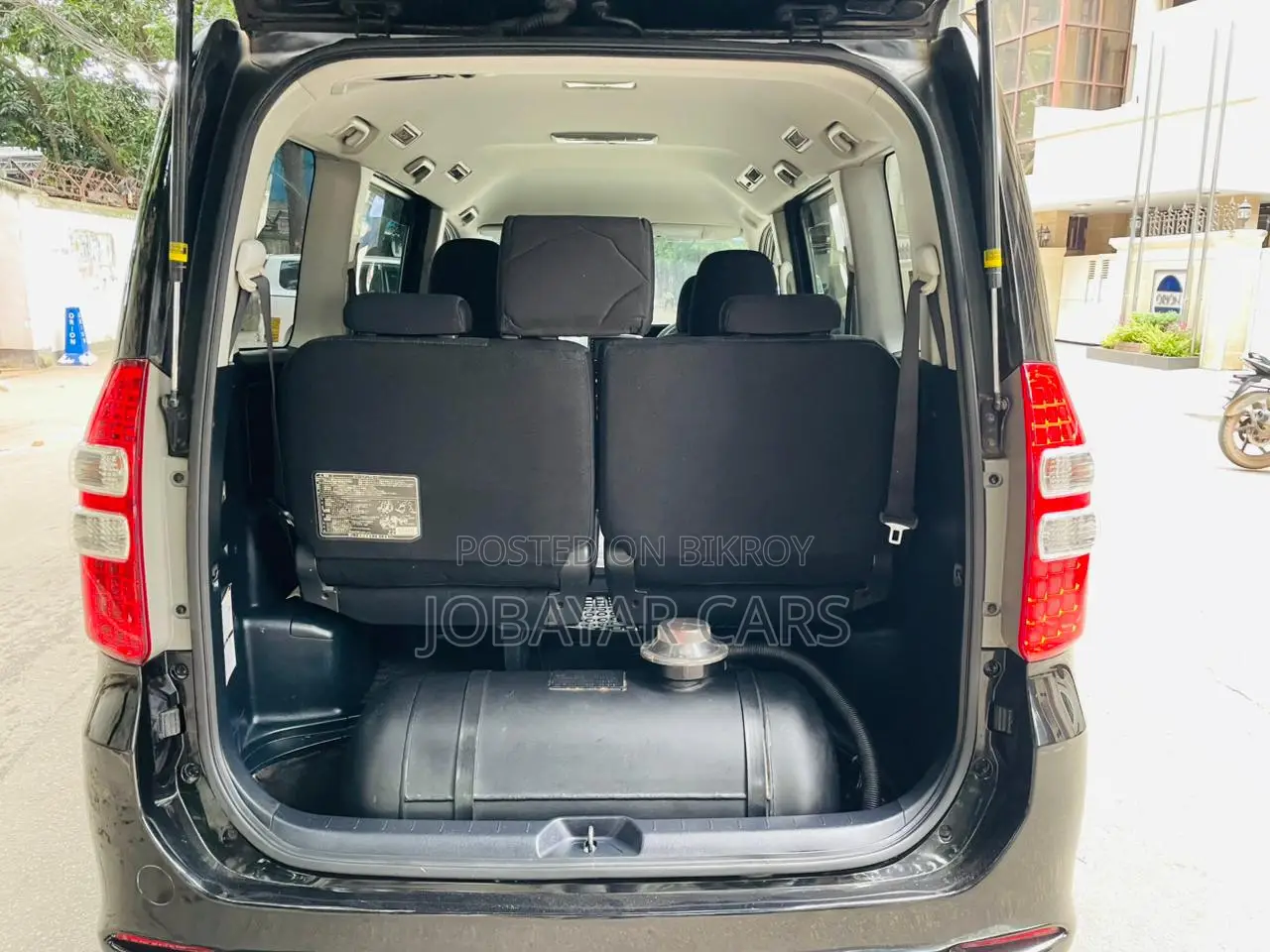 New Toyota Noah 2012 Black