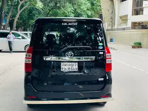 New Toyota Noah 2012 Black