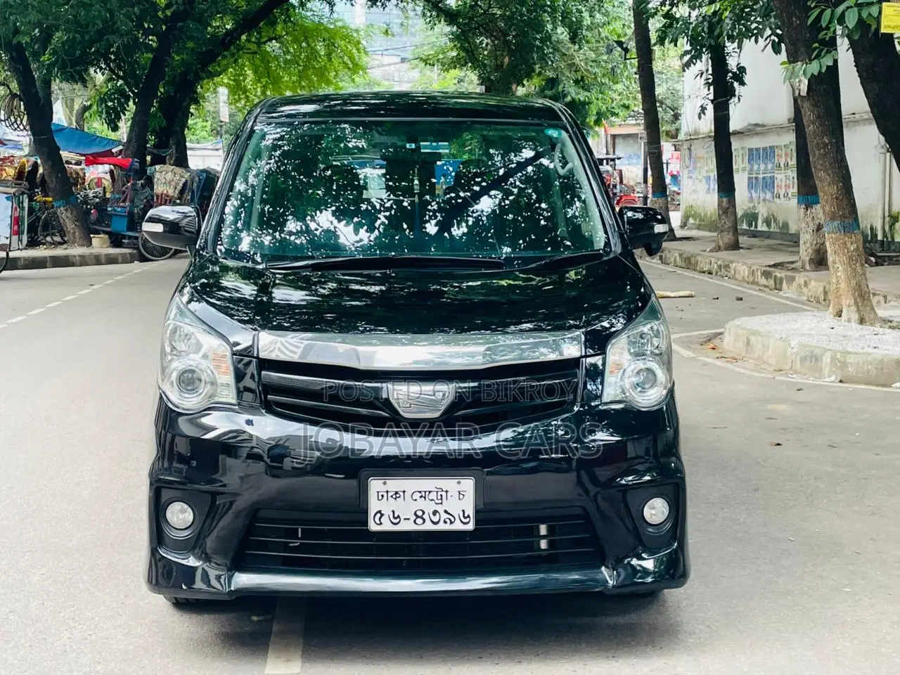 New Toyota Noah 2012 Black