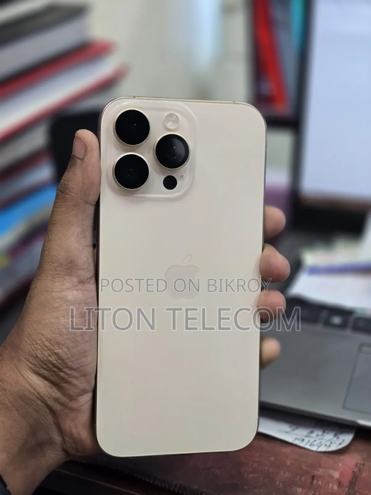 Apple iPhone 16 Pro Max 256 GB Gold