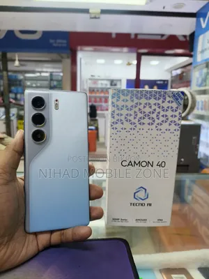 Tecno Camon 40 256 GB Blue