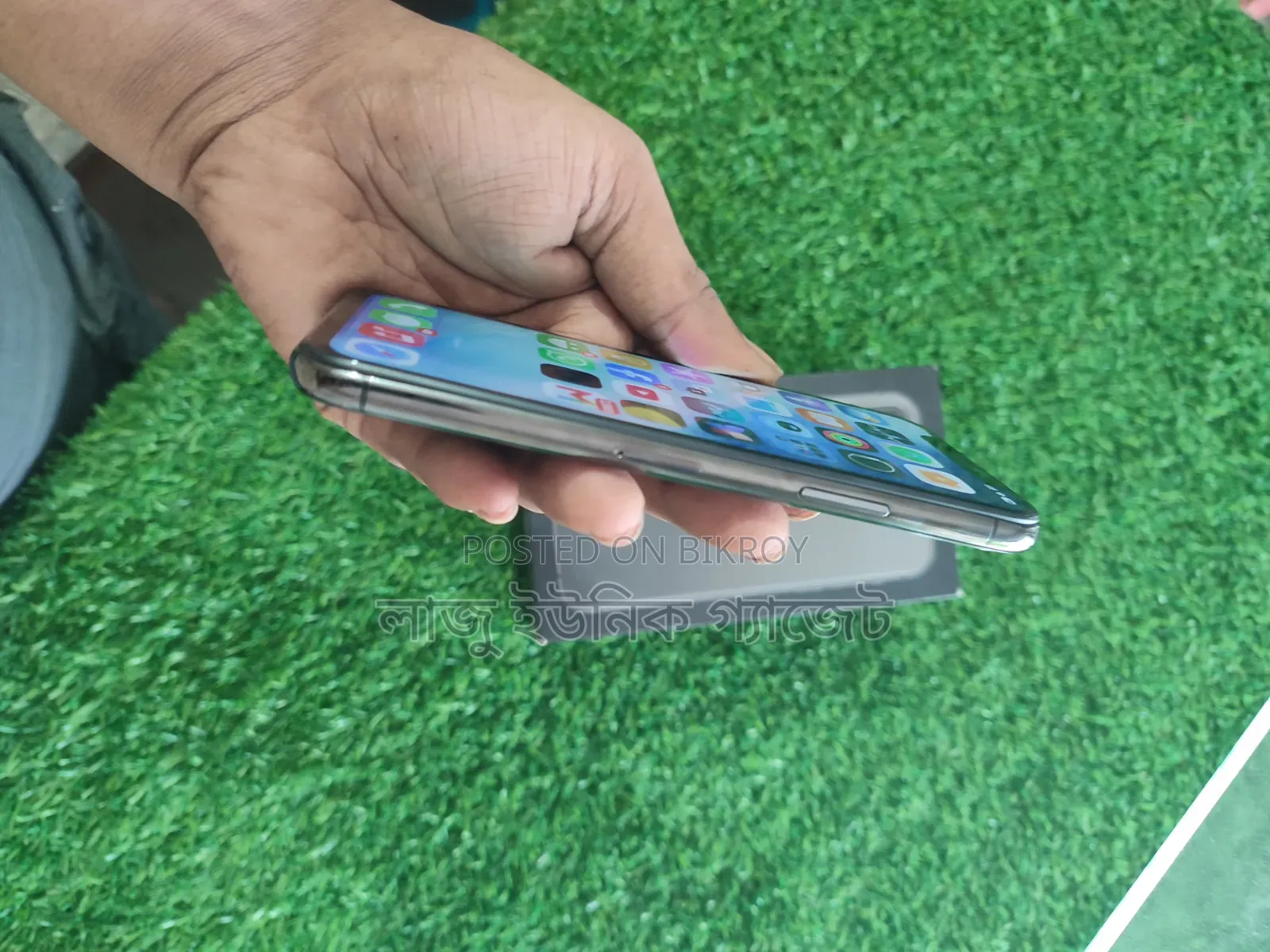 Apple iPhone 11 Pro 64 GB Black