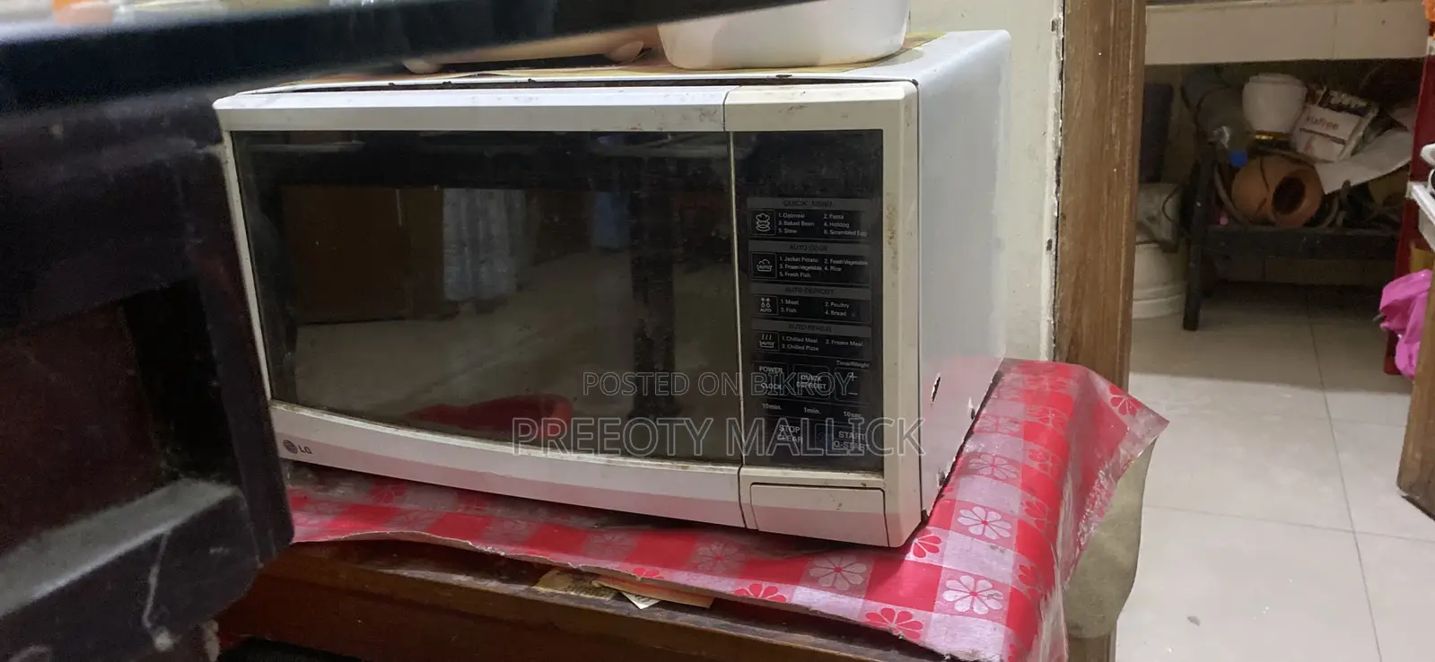 Microwave Oven