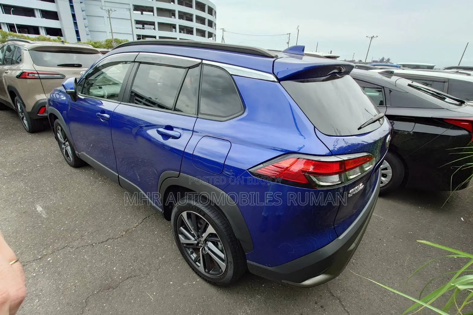Toyota Corolla Cross 1.8 Hybrid FWD 2022 Blue