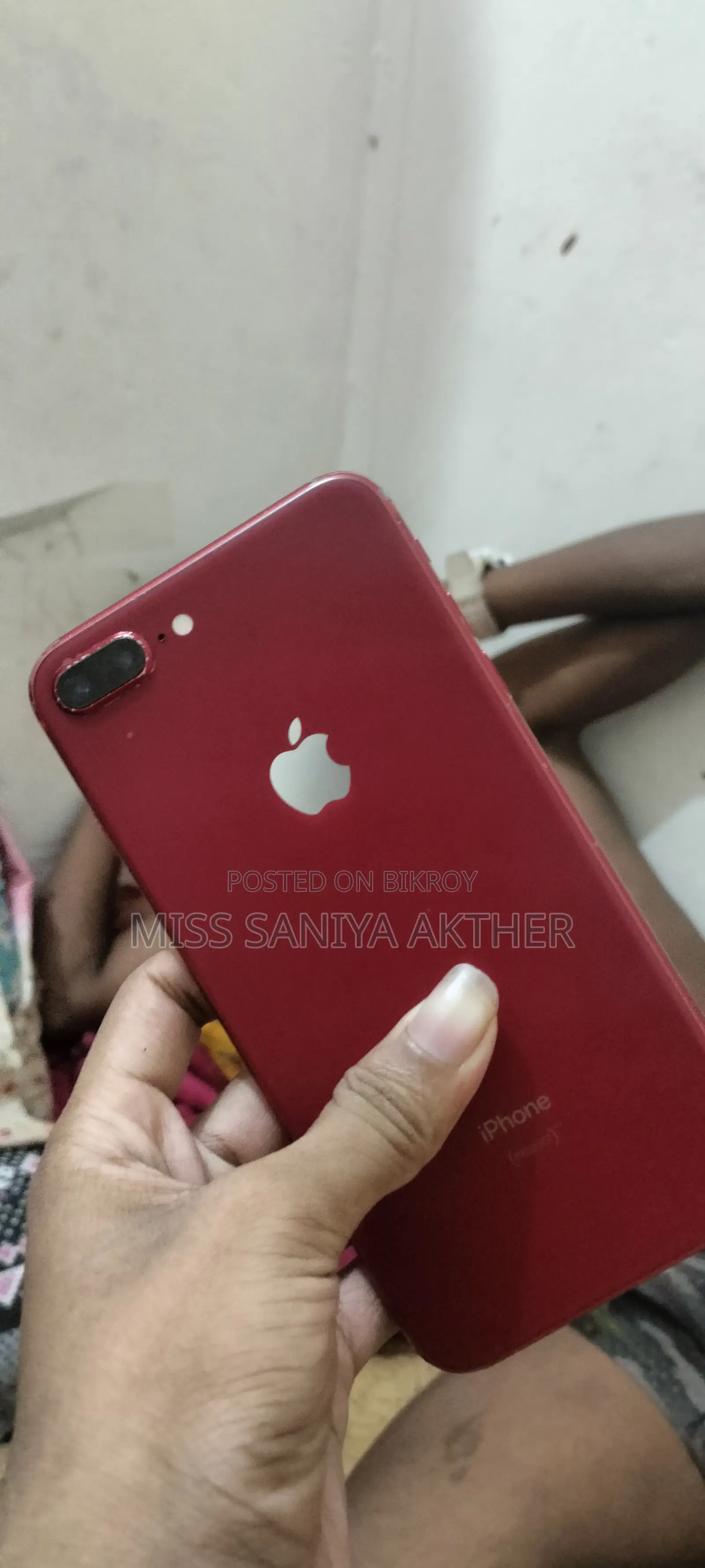Apple iPhone 8 Plus 64 GB Red