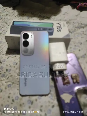 Vivo Y19s 128 GB Silver